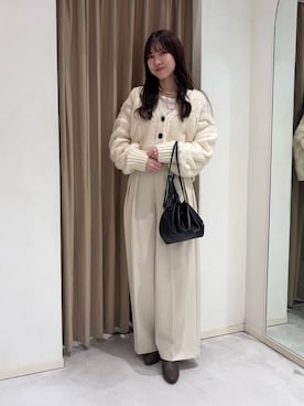 「ワントーンコーデ」｜yu _lemageさん（レディース・167cm）の冬コーディネート