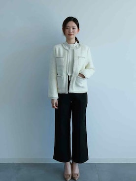 「アイテム（ノーカラージャケット、ホワイト系）」を使った、saisondepapillon_officialさん（レディース・168cm）の冬コーディネート