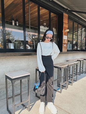 「アイテム（オールインワン・サロペット、ブラック系）」を使った、saisondepapillon_officialさん（レディース・163cm）の春コーディネート