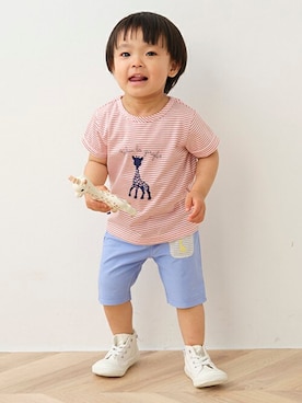 「Sophie la girafe（ソフィーラジラフ）のアイテム（パンツ）」を使った、kladskap　クレードスコープさん（キッズ・87cm）の春コーディネート