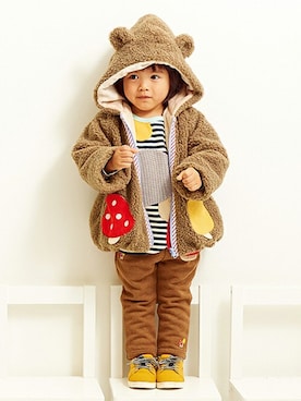 「baby cheer（ベイビーチアー）のアイテム」を使った、kladskap　クレードスコープさん（キッズ・88cm）の秋コーディネート