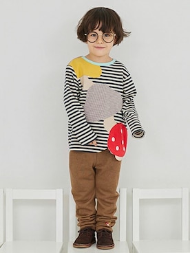 「baby cheer（ベイビーチアー）のアイテム」を使った、kladskap　クレードスコープさん（キッズ・105cm）の秋コーディネート