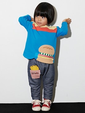 「baby cheer（ベイビーチアー）のアイテム」を使った、kladskap　クレードスコープさん（キッズ・91cm）の冬コーディネート