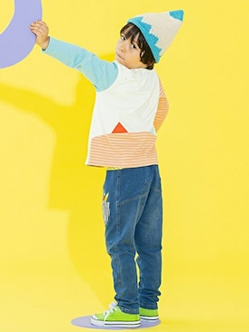 「baby cheer（ベイビーチアー）のアイテム」を使った、kladskap　クレードスコープさん（キッズ・110cm）の秋コーディネート