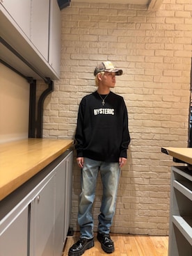 「HYSTERIC GLAMOUR（ヒステリックグラマー）のPUD加工 50’S XXデニムストレートパンツ（デニムパンツ、ブルー系）」を使った、taichiさん（メンズ・174cm）の夏コーディネート