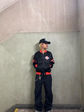 「HYSTERIC GLAMOUR（ヒステリックグラマー）のリジットデニム ストレートバギーパンツ（デニムパンツ、ブルー系）」を使った、taichiさん（メンズ・174cm）の秋コーディネート