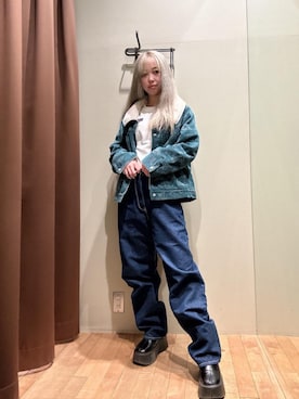 「ワイドパンツ 」｜「アイテム（ブルゾン）」を使った、hzktoさん（レディース・161cm）の冬コーディネート
