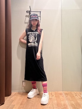 「アイテム（レッグウェア、ピンク系）」を使った、hzktoさん（レディース・161cm）の夏コーディネート