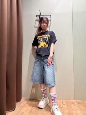「アイテム（ウォレットチェーン）」を使った、hzktoさん（レディース・161cm）の夏コーディネート