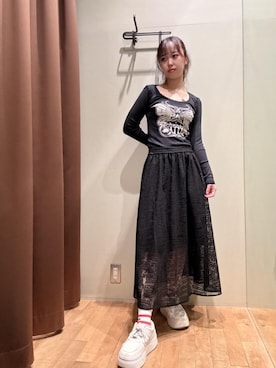 「アイテム（ソックス/靴下、オレンジ系）」を使った、hzktoさん（レディース・161cm）の夏コーディネート