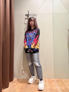 「HYSTERIC GLAMOUR（ヒステリックグラマー）のSNAKE LOOP 8分丈クラッシュデニムパンツ（デニムパンツ）」を使った、hzktoさん（レディース・161cm）の夏コーディネート