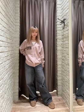 「アイテム（スリッポン）」を使った、hzktoさん（レディース・161cm）の秋コーディネート