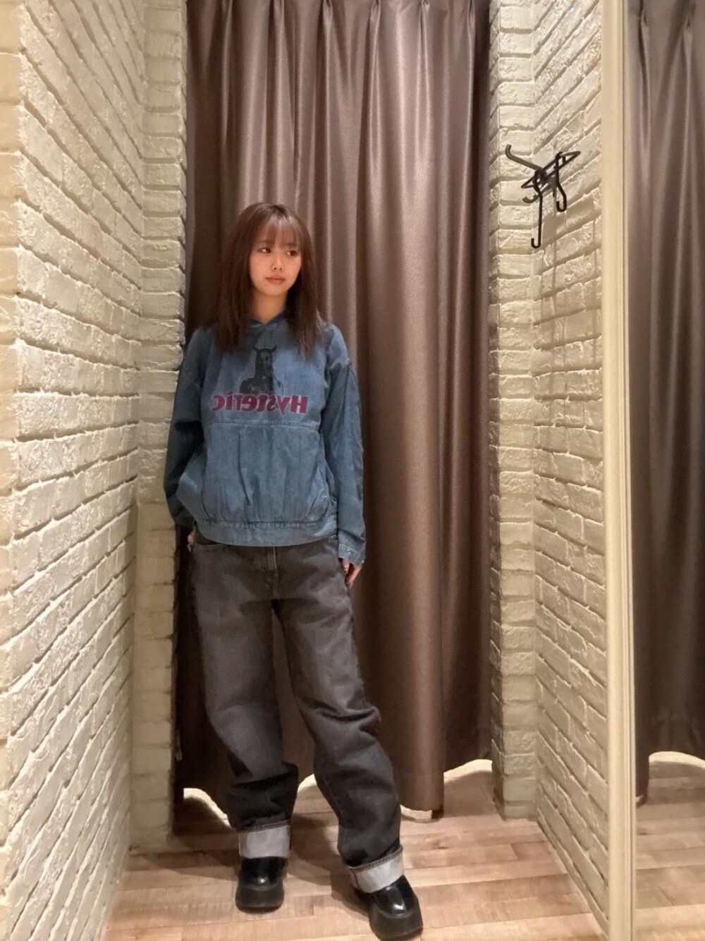 HYSTERIC GLAMOUR（ヒステリックグラマー）の「SPEAK NO EVIL刺繍 プル
