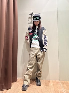 「アイテム（スタジャン）」を使った、hzktoさん（レディース・161cm）の冬コーディネート