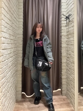 「アイテム（ミリタリージャケット）」を使った、hzktoさん（レディース・161cm）の冬コーディネート