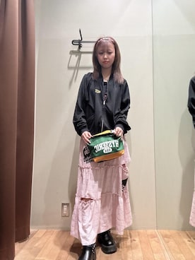 「アイテム（ポーチ）」を使った、hzktoさん（レディース・161cm）の春コーディネート