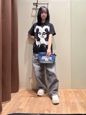 「HYSTERIC GLAMOUR（ヒステリックグラマー）のカーブデニムパンツ（デニムパンツ、ブラック系）」を使った、hzktoさん（レディース）の春コーディネート