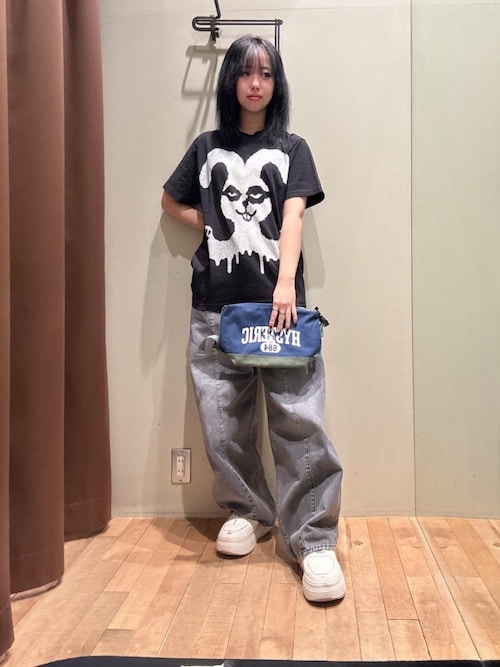 HYSTERIC GLAMOUR（ヒステリックグラマー）の「EVIL COLLEGE ポーチ