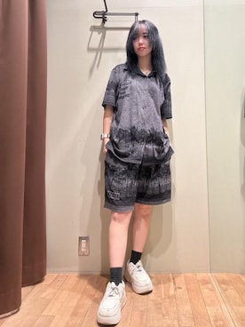 「HYSTERIC GLAMOUR（ヒステリックグラマー）のTHRILLS AND DELIGHTSジャカード ショーツ（その他パンツ、グレー系）」を使った、hzktoさん（レディース）の春コーディネート