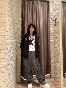 「HYSTERIC GLAMOUR（ヒステリックグラマー）の綿麻デニムタックパンツ（その他パンツ、ブラック系）」を使った、hzktoさん（レディース）の春コーディネート
