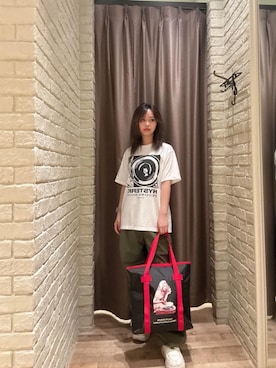 「HYSTERIC GLAMOUR（ヒステリックグラマー）のカーゴパンツ（その他パンツ、グリーン系）」を使った、hzktoさん（レディース）の夏コーディネート