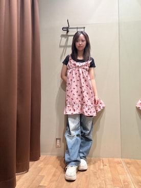 「HYSTERIC GLAMOUR（ヒステリックグラマー）のRESIZE加工 デニムストレートパンツ（デニムパンツ、ブルー系）」を使った、hzktoさん（レディース）の夏コーディネート