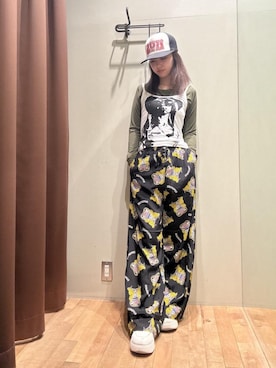 「HYSTERIC GLAMOUR（ヒステリックグラマー）のHYPNOTIZED LOGO ラインストーンメッシュキャップ（キャップ、ブラック系）」を使った、hzktoさん（レディース）の夏コーディネート