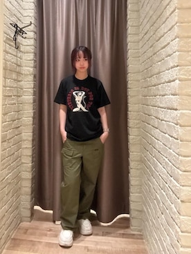 「HYSTERIC GLAMOUR（ヒステリックグラマー）のチノブッシュパンツ（その他パンツ、グリーン系）」を使った、hzktoさん（レディース）の夏コーディネート