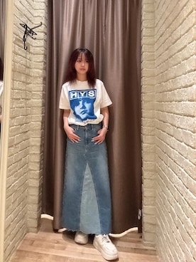 「HYSTERIC GLAMOUR（ヒステリックグラマー）のSNAKE LOOP リメイクデニムスカート（スカート、ブルー系）」を使った、hzktoさん（レディース）の夏コーディネート