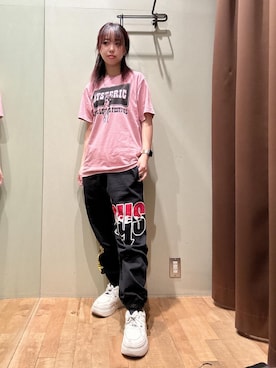「HYSTERIC GLAMOUR（ヒステリックグラマー）のHYS FLARE LOGO スウェットパンツ（スウェットパンツ、ブラック系）」を使った、hzktoさん（レディース）の夏コーディネート