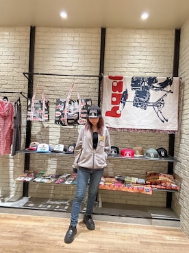 「アイテム（その他アウター、ブルー系）」を使った、hzktoさん（レディース・161cm）の秋コーディネート