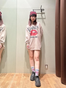 「HYSTERIC GLAMOUR（ヒステリックグラマー）のDIZZY&MILKY ソックス（ソックス/靴下、ホワイト系）」を使った、hzktoさん（レディース）の秋コーディネート