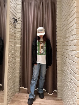 「HYSTERIC GLAMOUR（ヒステリックグラマー）のSNAKE LOOP柄デニムフレアパンツ（デニムパンツ、ブルー系）」を使った、hzktoさん（レディース）の秋コーディネート