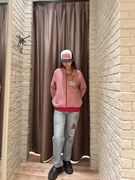 「HYSTERIC GLAMOUR（ヒステリックグラマー）のHYPNOTIZED LOGO ラインストーンメッシュキャップ（キャップ、ブラック系）」を使った、hzktoさん（レディース）の秋コーディネート