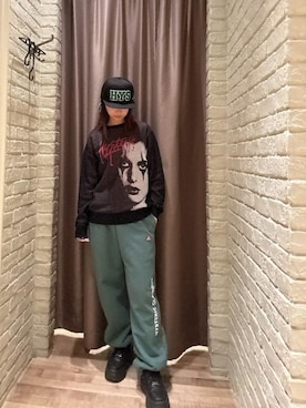 「HYSTERIC GLAMOUR（ヒステリックグラマー）のHYS LOGO スウェットパンツ（スウェットパンツ、グリーン系）」を使った、hzktoさん（レディース）の秋コーディネート
