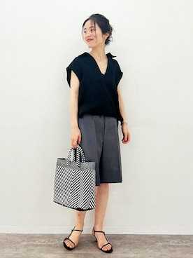 「Noble（ノーブル）のドンゴロススキッパーシャツブラウス（シャツ/ブラウス、ブラック系）」を使った、みこさん（レディース・156cm）の春コーディネート