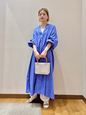 「アイテム（ワンピース、ブルー系）」を使った、川端さん（レディース・153cm）の春コーディネート