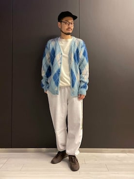 「orcival」｜「アイテム（スウェット）」を使った、Bshopスタッフさん（メンズ・175cm）の冬コーディネート
