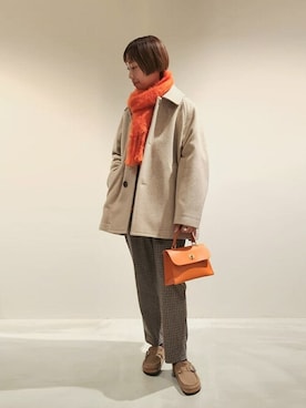 「クルーネックニット」｜「アイテム（ステンカラーコート）」を使った、Bshopスタッフさん（レディース・157cm）の冬コーディネート