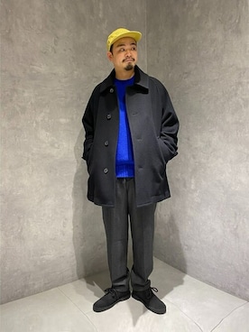 「クルーネックニット」｜「アイテム（ステンカラーコート）」を使った、Bshopスタッフさん（メンズ・164cm）の冬コーディネート