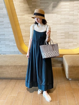 「La Manual Alpargatera（マヌアル・アルパルガテラ）のアイテム」を使った、Bshopスタッフさん（レディース・155cm）の夏コーディネート