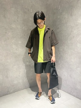 「アイテム（その他シューズ、ブルー系）」を使った、Bshopスタッフさん（メンズ・170cm）の夏コーディネート