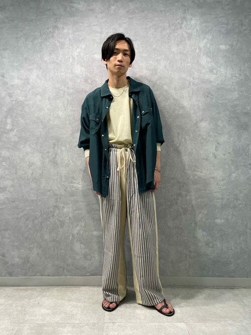 Bshop �V�h���~�l�XBshop�X�^�b�t����́u�i�b�j�v���g�����R�[�f�B�l�[�g