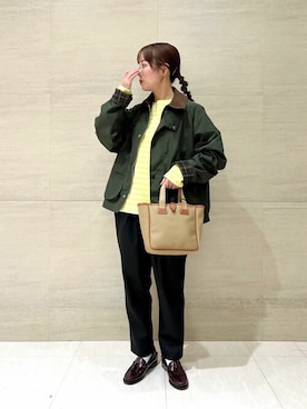 「アイテム（カバーオール）」を使った、Bshopスタッフさん（レディース・153cm）の冬コーディネート