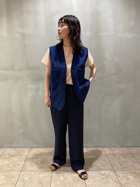 「アイテム（ベスト）」を使った、Bshopスタッフさん（レディース・161cm）の夏コーディネート