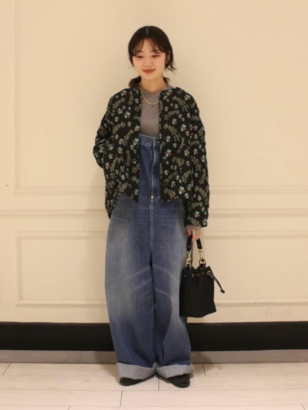 GALLEGO DESPORTESのノーカラージャケットを使った人気
