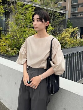 「シア―ブラウス」｜「アイテム（スラックス）」を使った、SELECT MOCA SNAPさん（レディース・158cm）の夏コーディネート