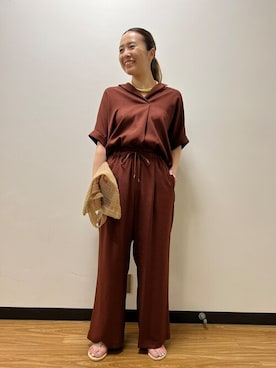 「NICOLAS LAINAS」｜平沼 彩花さん（レディース・161cm）の夏コーディネート