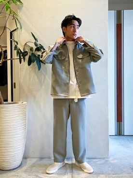 「COLUMN（コラム）のアイテム（トップス）」を使った、ESTNATION MENSさん（メンズ・178cm）の春コーディネート