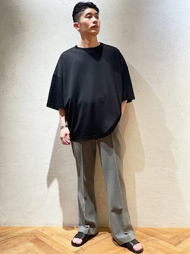「COLUMN（コラム）のアイテム（パンツ）」を使った、ESTNATION MENSさん（メンズ・177cm）の夏コーディネート